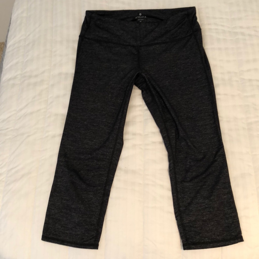 ATHLETA 3/4 Capri Leggings
